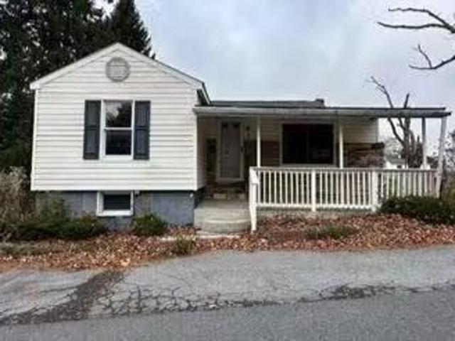 House for sale in Frostburg