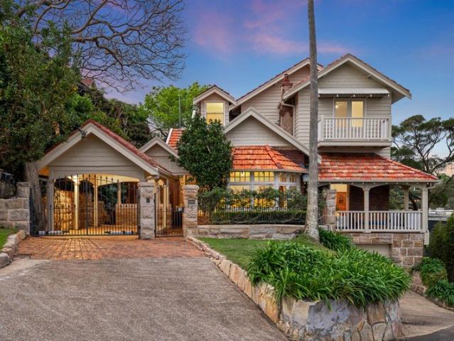 House for sale in Lower North Shore, Sydney