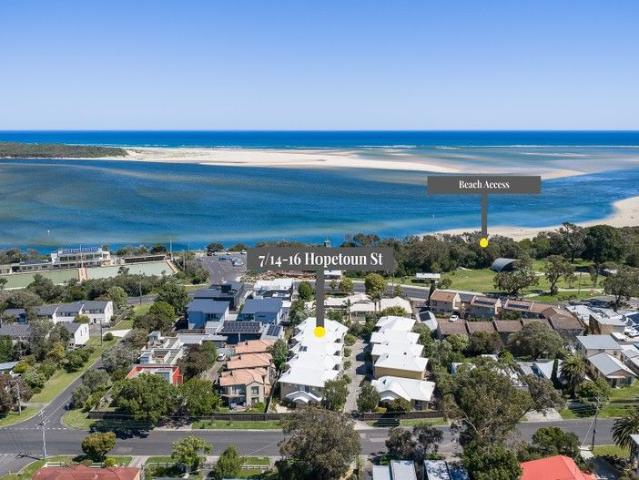 Townhouse for sale in Inverloch, Victoria