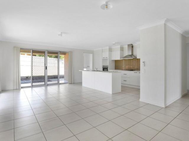 House for rent in Jones Hill, Queensland