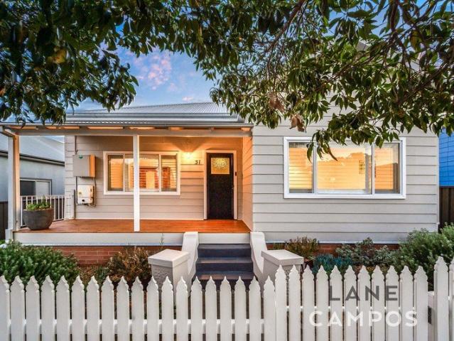 House for sale in Newcastle, Newcastle-Maitland