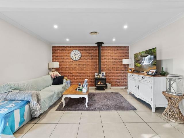 House for rent in Eagle Vale, Sydney