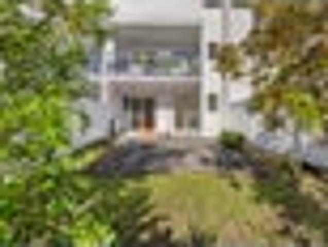Apartment for sale in Auckland Apartment for sale in Auckland