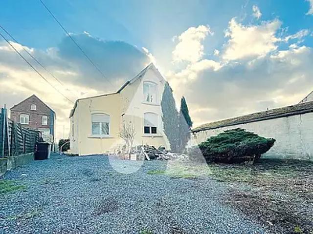 Maison vente à Avesnes-sur-Helpe, Feignies