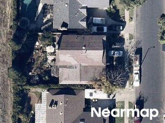 House for sale in Long Beach