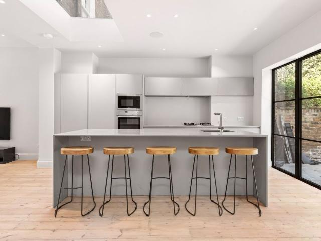 Apartment for rent in Fulham, Greater London