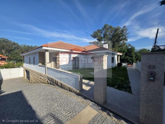 Casa venda em Felgueiras, Airães