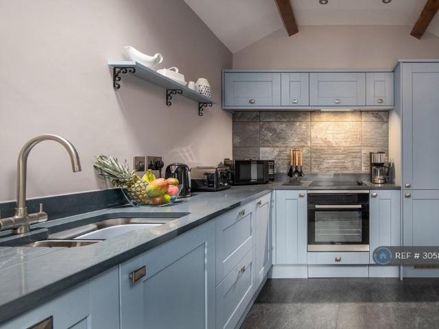 House for rent in Pentir, Aber Pwll