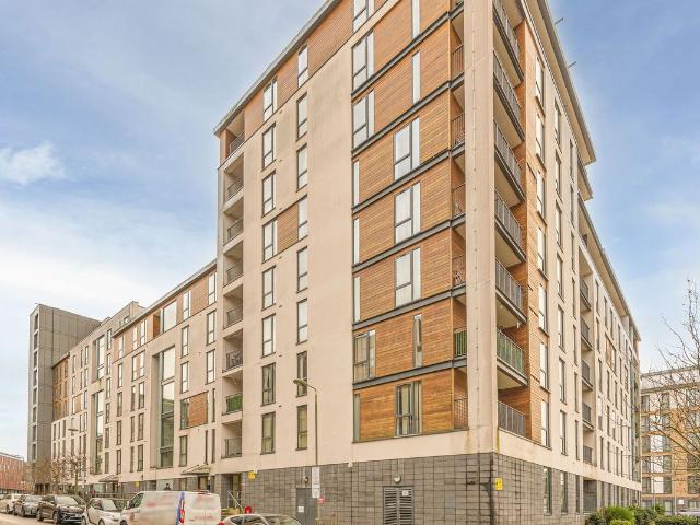 Apartment for rent in Colindale, Greater London