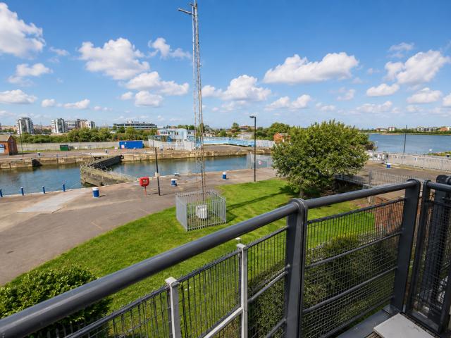 Apartment for rent in Galleons Point, Greater London