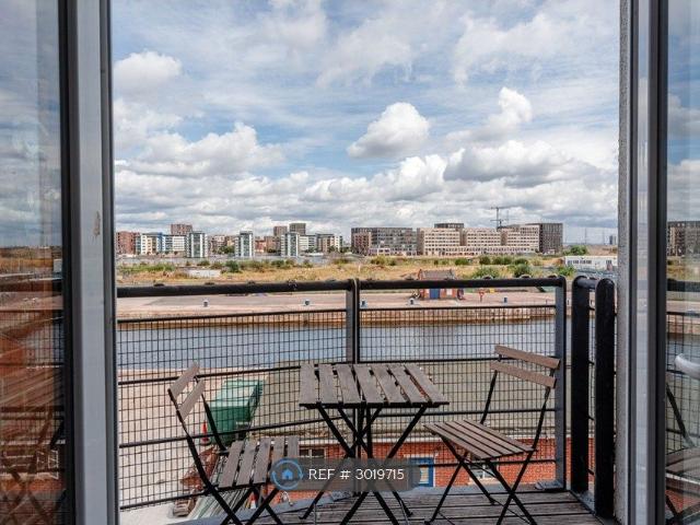 Apartment for rent in Reach, Greater London