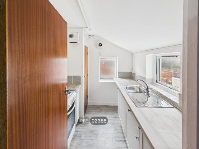 Apartment for rent in California, Key Street
