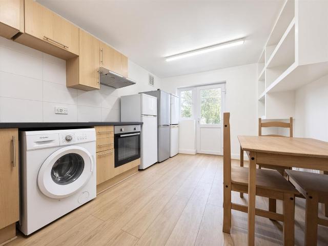 Room for rent in Harlesden, Greater London