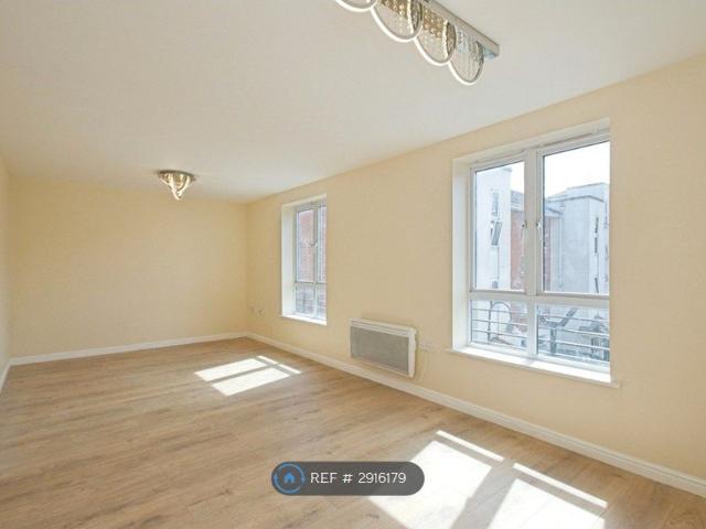 Apartment for rent in Abbey Wood, Greater London