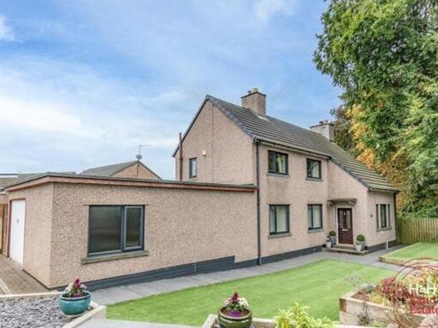 House for sale in Fell Lane