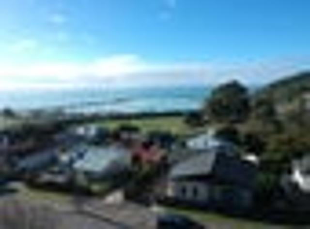 House for sale in Otakou