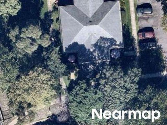 Condo for sale in Bohemia, New York