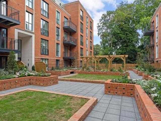 House for sale in Hampshire