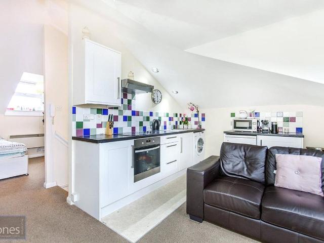 Studio for rent in Primrose Hill, Greater London