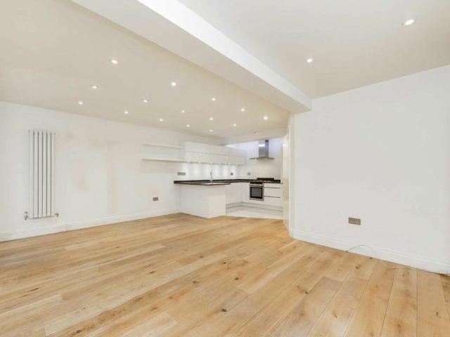 Apartment for rent in Belsize Park, Cat Hill