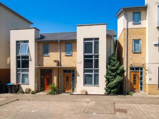 Apartment for rent in Fenny Stratford, Milton Keynes