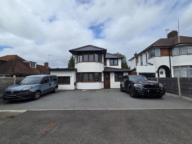 House for rent in Spring Park, Luton