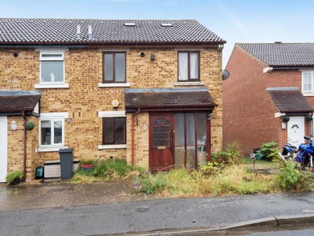House for rent in London Borough of Hounslow, Feltham