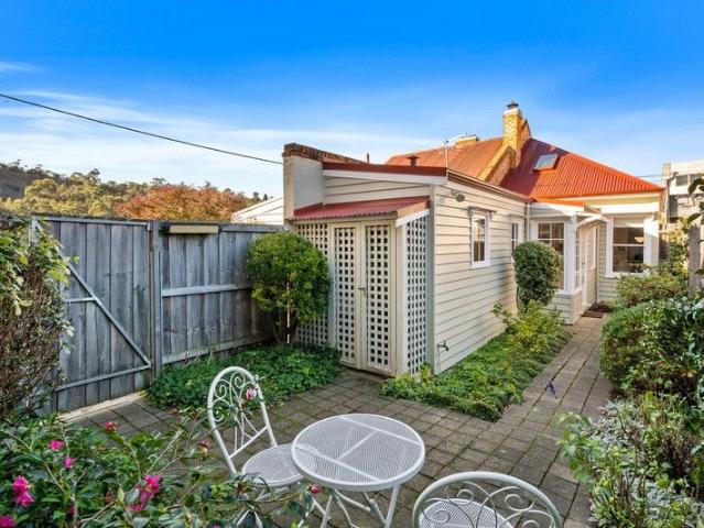 House for sale in North Hobart