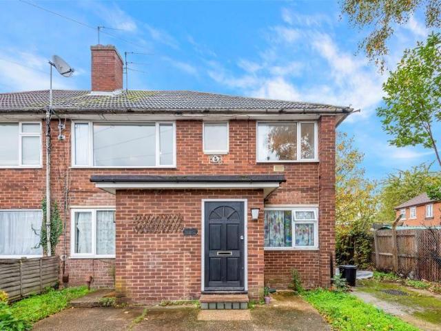Apartment for rent in London Borough of Hounslow, Greater London