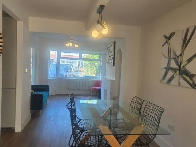 House for rent in London Borough of Hounslow, Hanworth