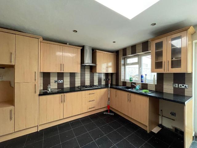 House for rent in London Borough of Hounslow, Hanworth