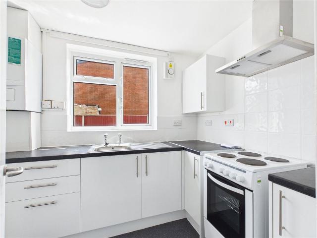 Apartment for rent in Calderstones