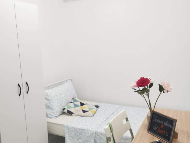 Room for rent in Petaling, Alam Impian