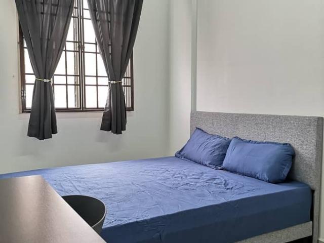 Room for rent in Georgetown, Penang