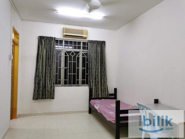 Room for rent in SS 10, Petaling Jaya