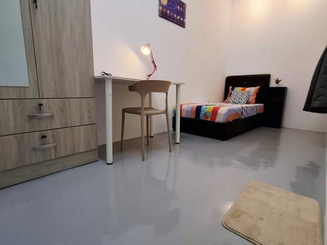 Room for rent in Wellesley, Penang