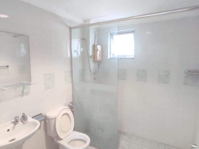 Room for rent in Petaling, Damansara Damai