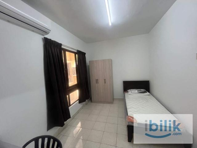 Room for rent in PJU 5, Petaling Jaya