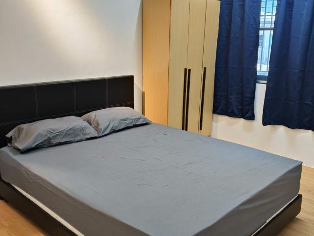 Room for rent in Long Miri