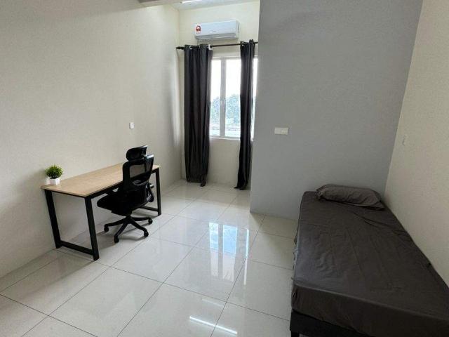 Room for rent in Wellesley, Penang
