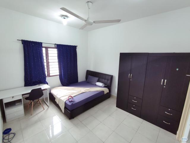 Room for rent in Petaling, Damansara Damai