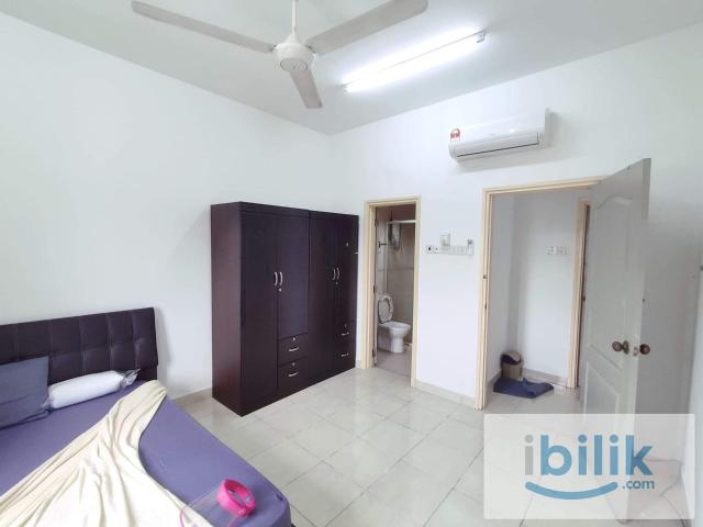 Room for rent in PJU 6, Petaling Jaya
