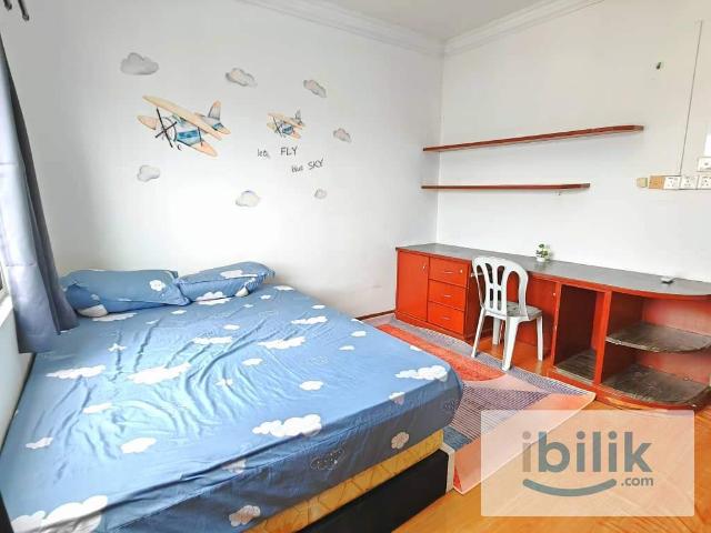 Room for rent in Petaling, Damansara Damai
