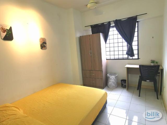 Room for rent in Petaling, Damansara Damai
