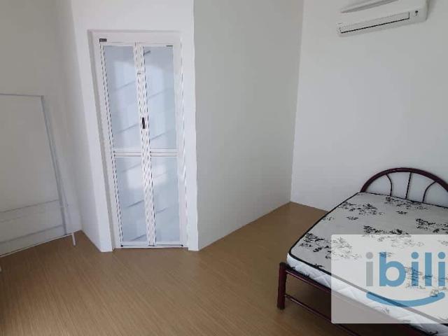 Room for rent in Perak, Intan