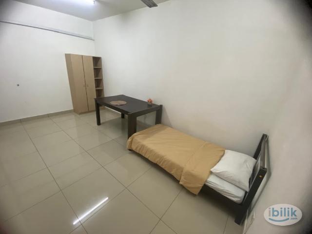 Room for rent in Petaling, Damansara Damai