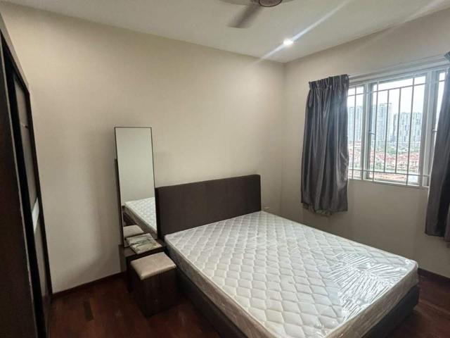 Room for rent in Country Heights Damansara, Kuala Lumpur