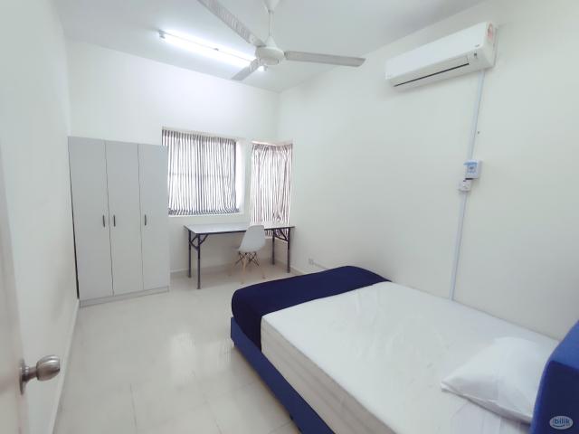 Room for rent in Petaling, Damansara Damai