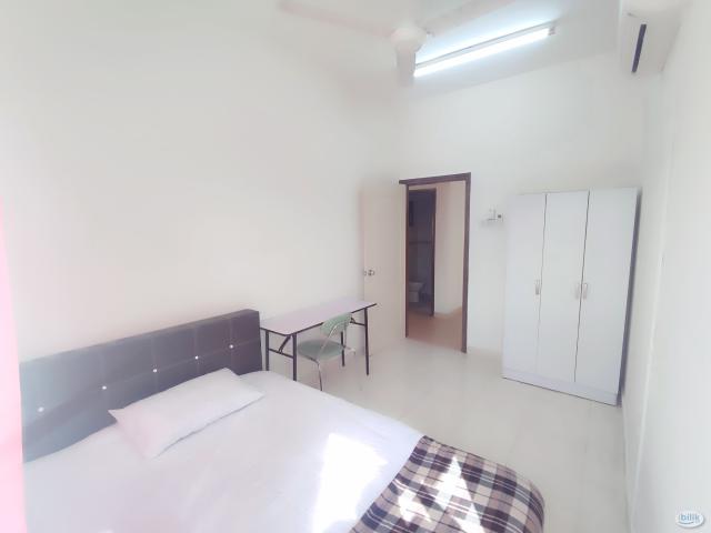 Room for rent in Petaling, Damansara Damai