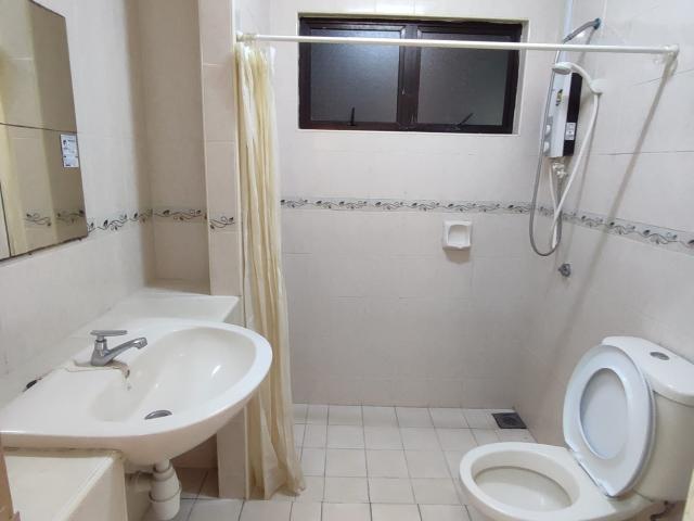 Room for rent in Country Heights Damansara, Kuala Lumpur